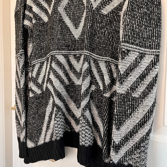 Merona Aztec Open-front Knit Cardigan - Picture 6 of 13